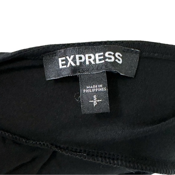 🌸Express- Black/White Patterned Dressy Tank Top- Size S - Picture 7 of 8